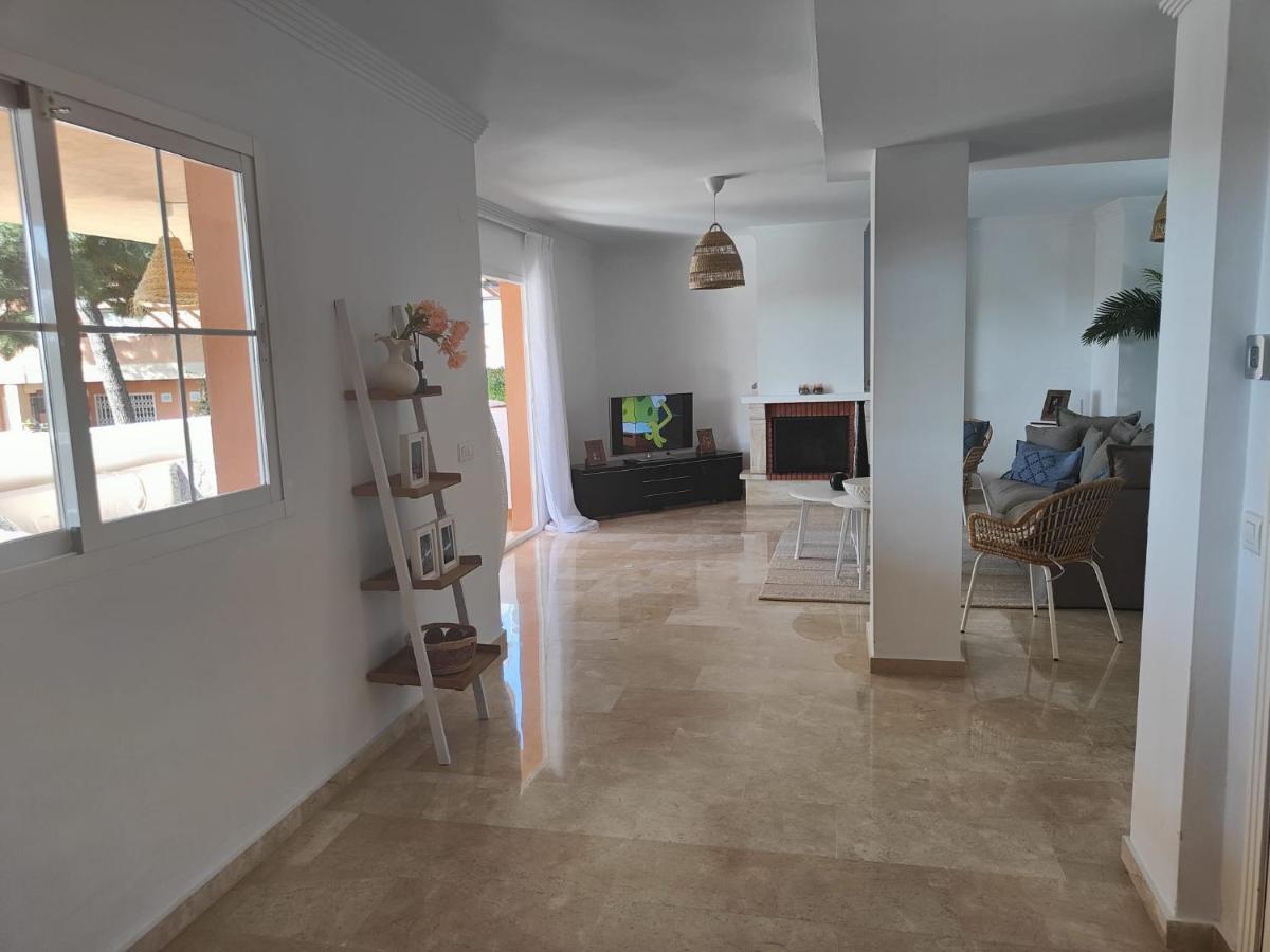 Center Beach 2 Beds Appartement Elviria Marbella Luaran gambar