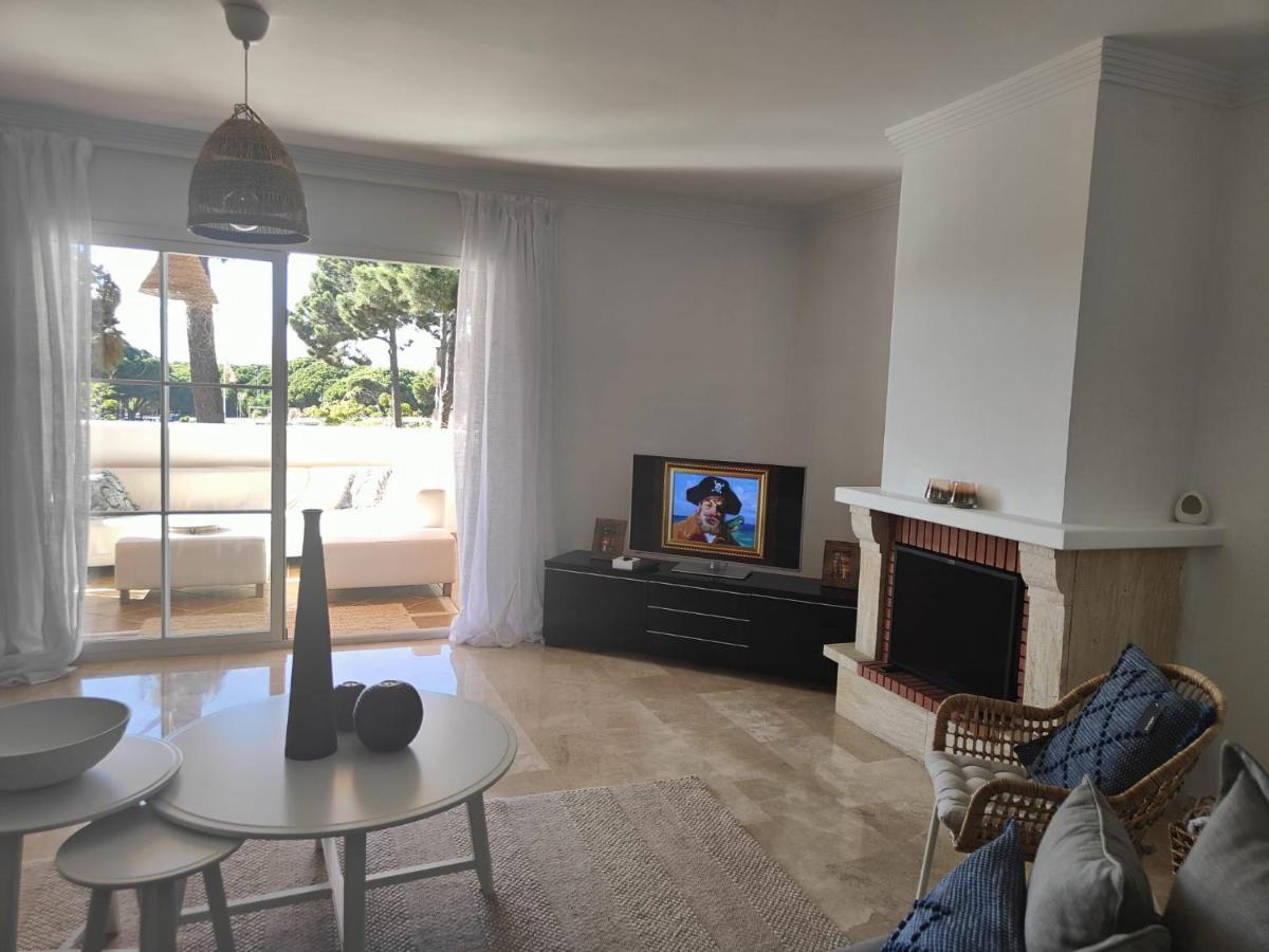 Center Beach 2 Beds Appartement Elviria Marbella Luaran gambar