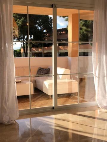 Center Beach 2 Beds Appartement Elviria Marbella Luaran gambar