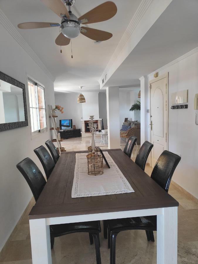 Center Beach 2 Beds Appartement Elviria Marbella Luaran gambar