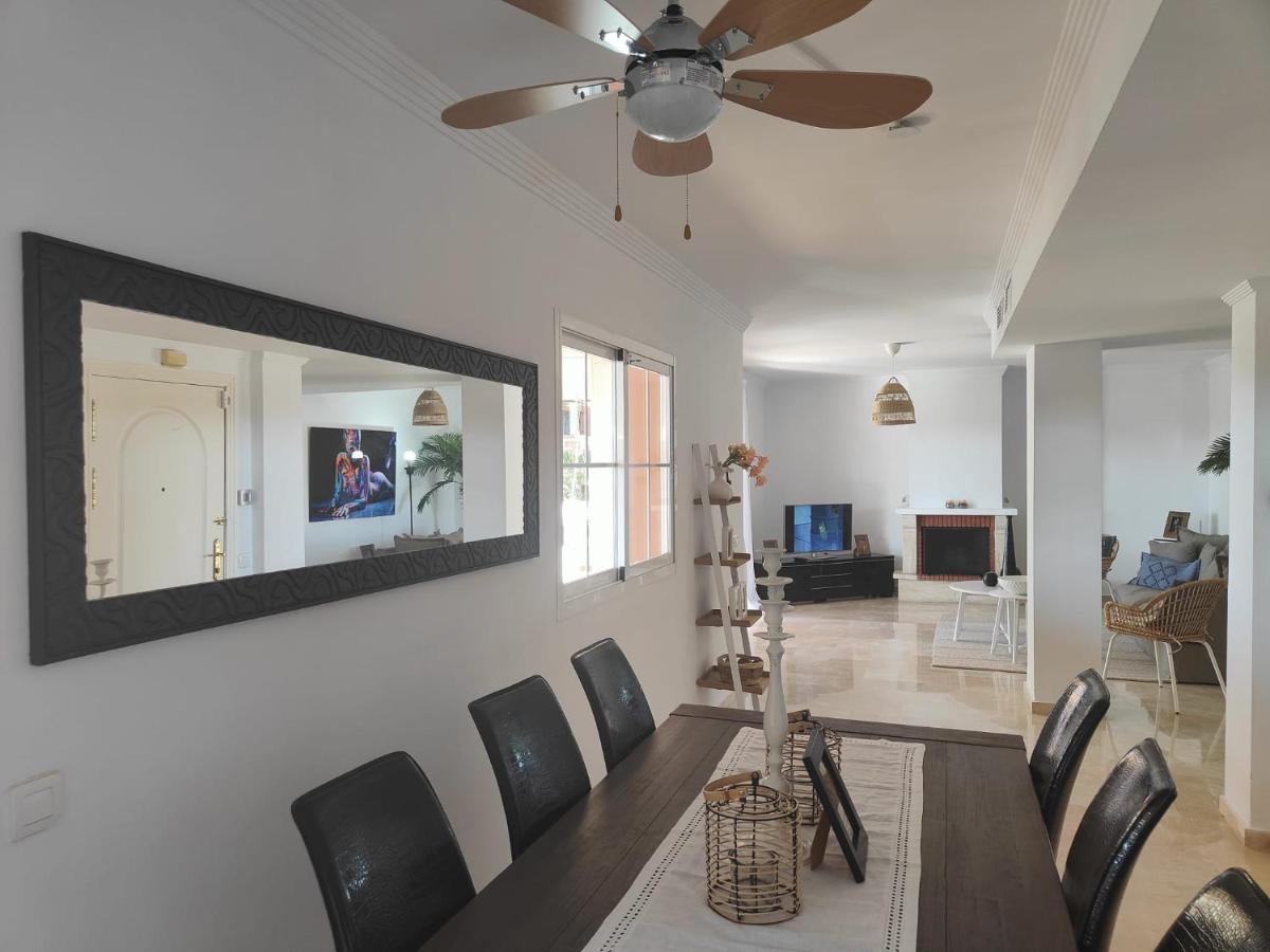 Center Beach 2 Beds Appartement Elviria Marbella Luaran gambar